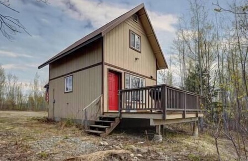 Houston House | The Northern Lights Oasis