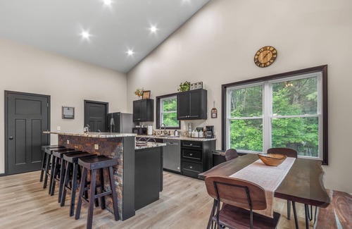 Elmira House | The Northwood Cottage