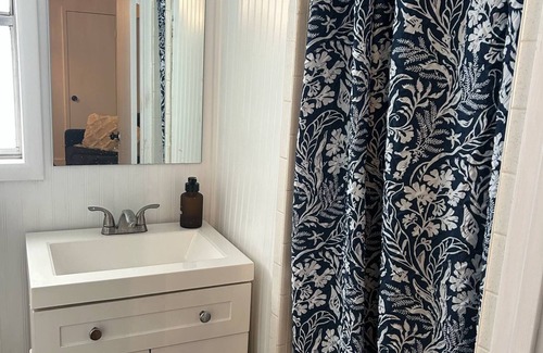 Barksdale Resort | The Nueces River Retreat - sleeps 20, in charming Barksdale, TX