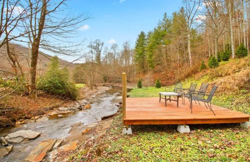 Frank House | The Nuthouse on Squirrel Creek Ski and Hike!