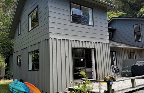 Torrent Bay House | The heart of the park, Torrent Bay