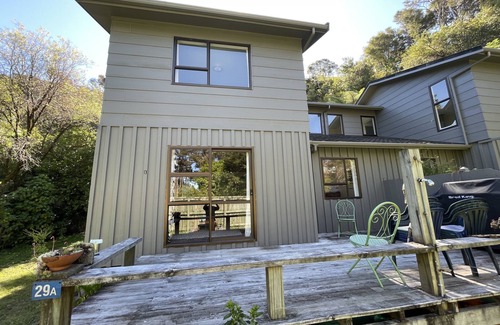 Torrent Bay House | The heart of the park, Torrent Bay