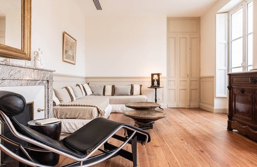 Le Pian-Medoc House | The Oa Suite