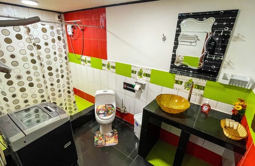 Iquitos Apartment | The Oak Apartment