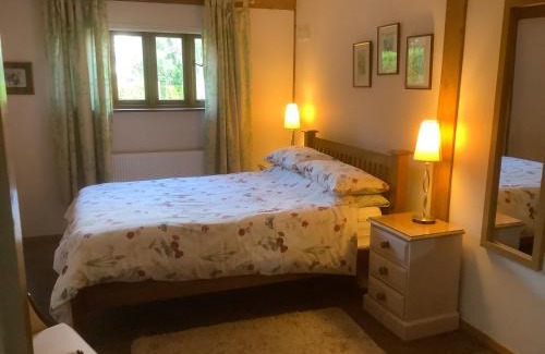 Castle Bytham House | The Oak Lodge, Clematis Cottages, Stamford