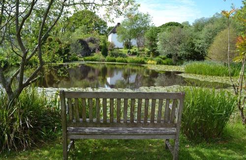 Worlington House | The Oak Stall - Uk11023