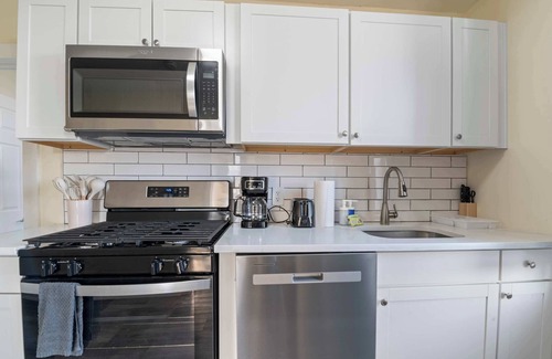 Atlantic City Apartment | The Oakden Suites in Orange Loop C1