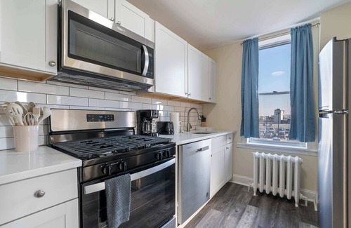 Atlantic City Apartment | The Oakden Suites in Orange Loop C1