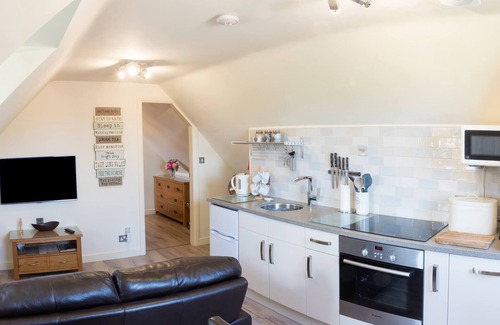 Aubourn Apartment | THE OAKLOFT a rural getaway within easy reach of the Cathedral City of Lincoln