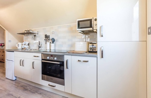 Aubourn Apartment | THE OAKLOFT a rural getaway within easy reach of the Cathedral City of Lincoln
