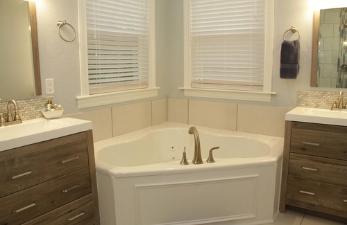 Sulphur Springs Bed & Breakfast | The Oaks Bed and Breakfast