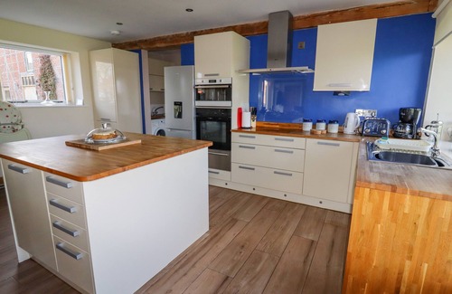 Loppington Cottage | The Oaks