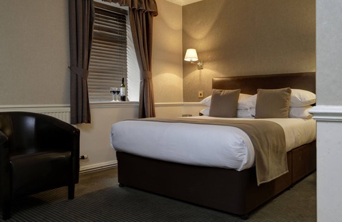 Burnley Hotel | The Oaks Hotel