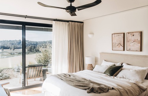 Jeremadra Hotel | The Oaks Ranch