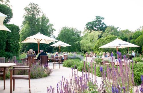 Brome Hotel | The Oaksmere