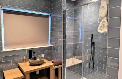 Twigworth Hotel | The Oakwood Hotel