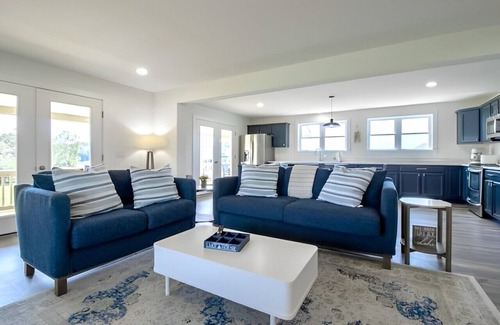 Orange House | The Oasis at Lake Anna