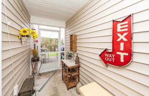 North Charleston House | The Oasis At Saratoga