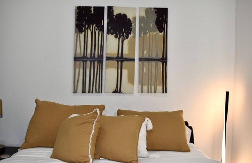 Denton House | The Oasis Private Guest House 1BR 1BA