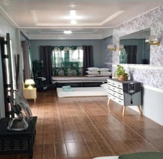 San Fernando Villa | THE OASIS RESORT CondoBimbo 1-Big Room, Balcony, kitchen, Pool, Wifi, Videoke