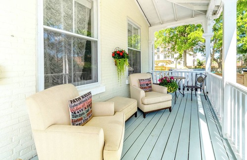Cobourg Apartment | The Oasis Suite at Lakehurst