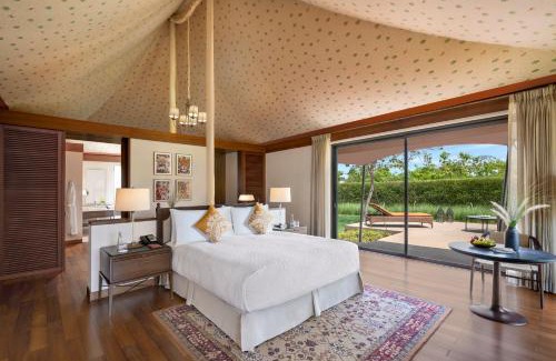 Umaria Resort | The Oberoi Vindhyavilas Wildlife Resort, Bandhavgarh