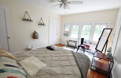 Hyde Park Apartment | The Observatory Hydeaway