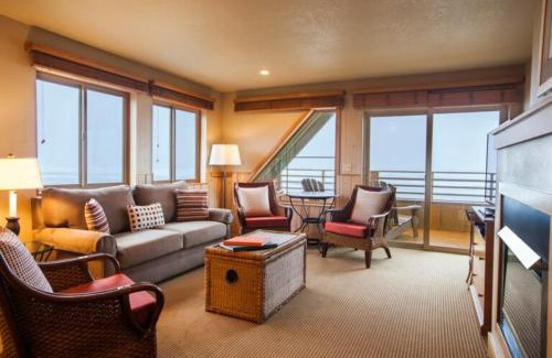 Tolovana Park Cabin | The Ocean Lodge