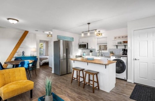 Sambro House | The Ocean Pearl Cottage