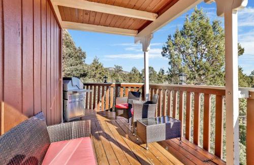 Whispering Forest House | The Octagon Big Bear~ Hot Tub~ Pool Table~Views