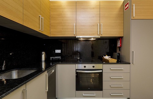 Guimaraes Apartment | The Office Guest