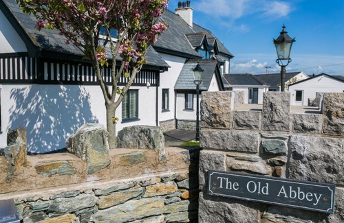 Trearddur Bay House | The Old Abbey
