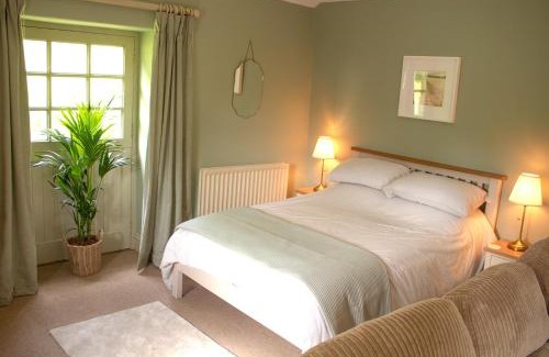 Grampound Apartment | The Old Barn at Bosillion House