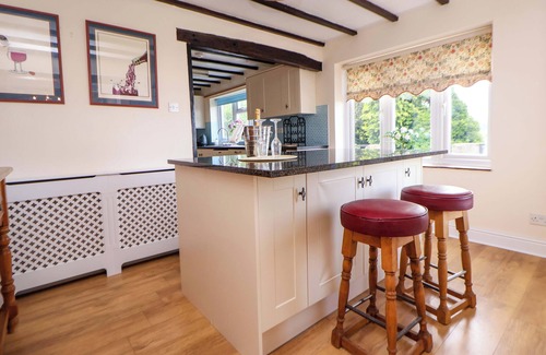Graigfechan Cottage | THE OLD BARN, pet friendly, character holiday cottage in Pentre Celyn