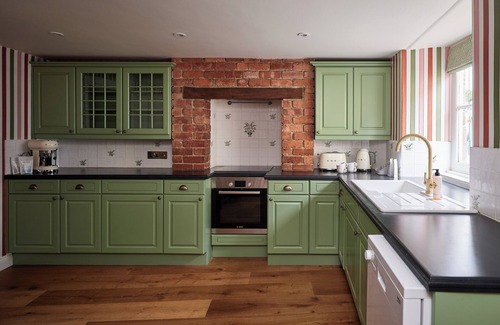 Malmesbury Hotel | The Old Bell Hotel