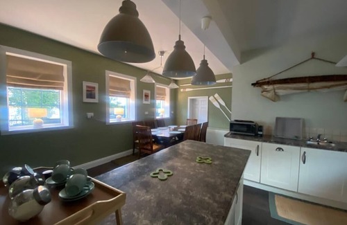 Enniskillen House | The Old Boathouse, Lakeside Retreat with superb lough views , for 8 people.