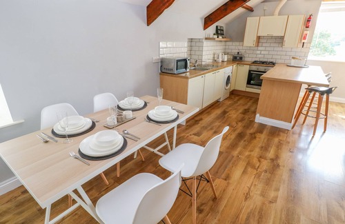Saundersfoot Apartment | The Old Brewery