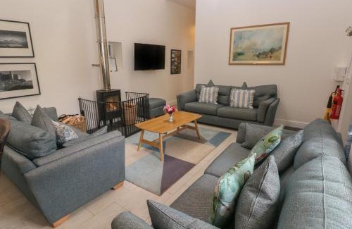 Llandefeilog House | The Old Carriage Court