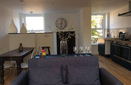 Syderstone House | The Old Chapel , Contemporary Accommodation