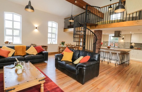 Shiptonthorpe Cottage | The Old Church