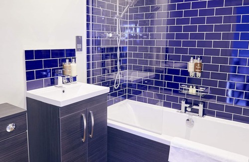 Warwick Town Centre Hotel | The Old Coffee Tavern