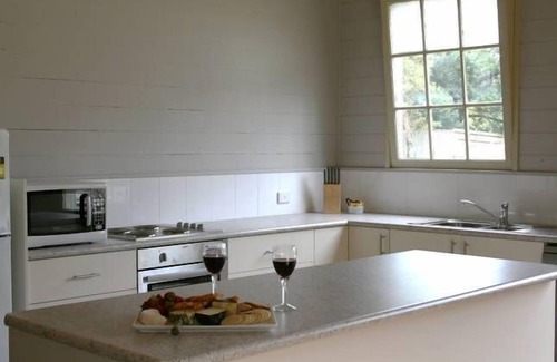 Merricks North Apartment | The Old Coolstore - Braeburn Apartment