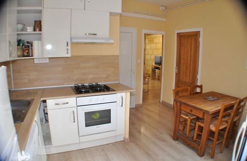 Lormont House | the old cottage Lormont right side against Bordeaux - Furnished 3 stars.