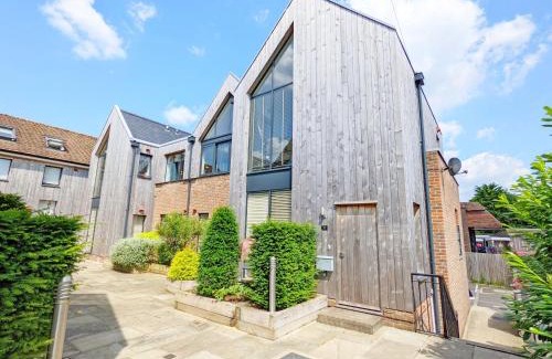 Midhurst House | The Old Court House - Midhurst