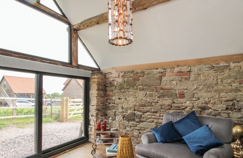 Wheathill Cottage | THE OLD COW HOUSE, pet friendly, with open fire in Ditton Priors