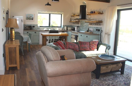 Graveley Cottage | The Old Dairy - a quiet, relaxing countryside retreat.