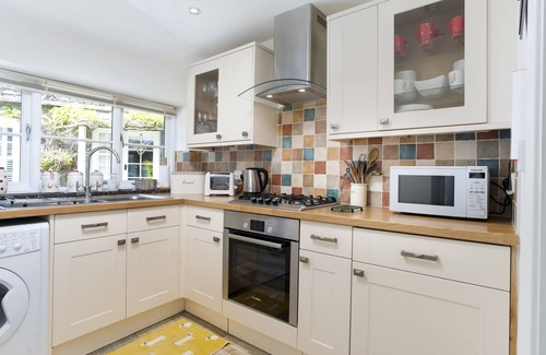 Ambleside House | The Old Dairy - One Bedroom House, Sleeps 2