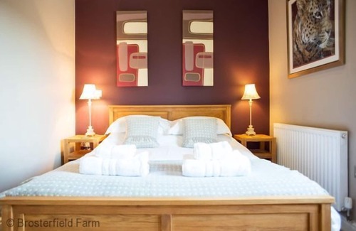 Foolow Cottage | The Old Dairy - sleeps 6 guests in 3 bedrooms