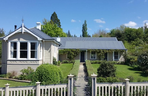 Naseby Bed & Breakfast | The Old Doctors Residence