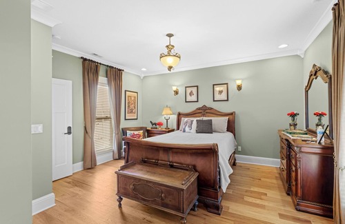 Rineyville Other | The Old Farmhouse Inn-The Derby Room